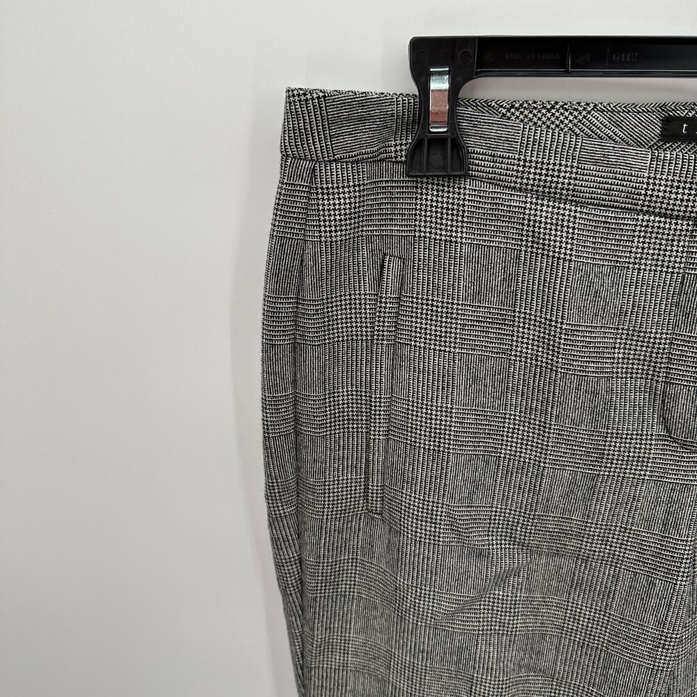THEORY Black & White Wool Blend Straight Leg Dress Pant Trouser // 6 - Picture 3 of 9